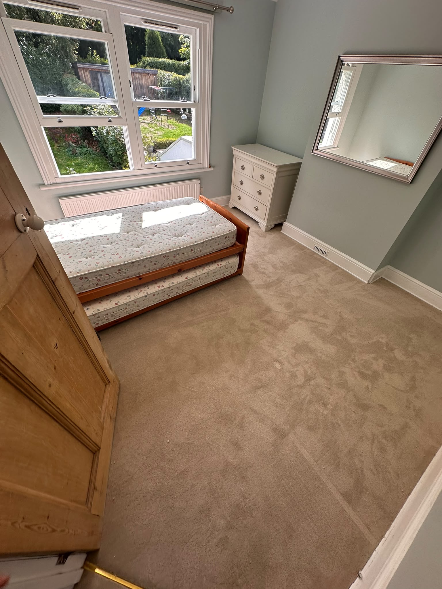 Bedroom with new Fulham Leather polypropylene twist pile carpet fitted wall to wall — South Croydon