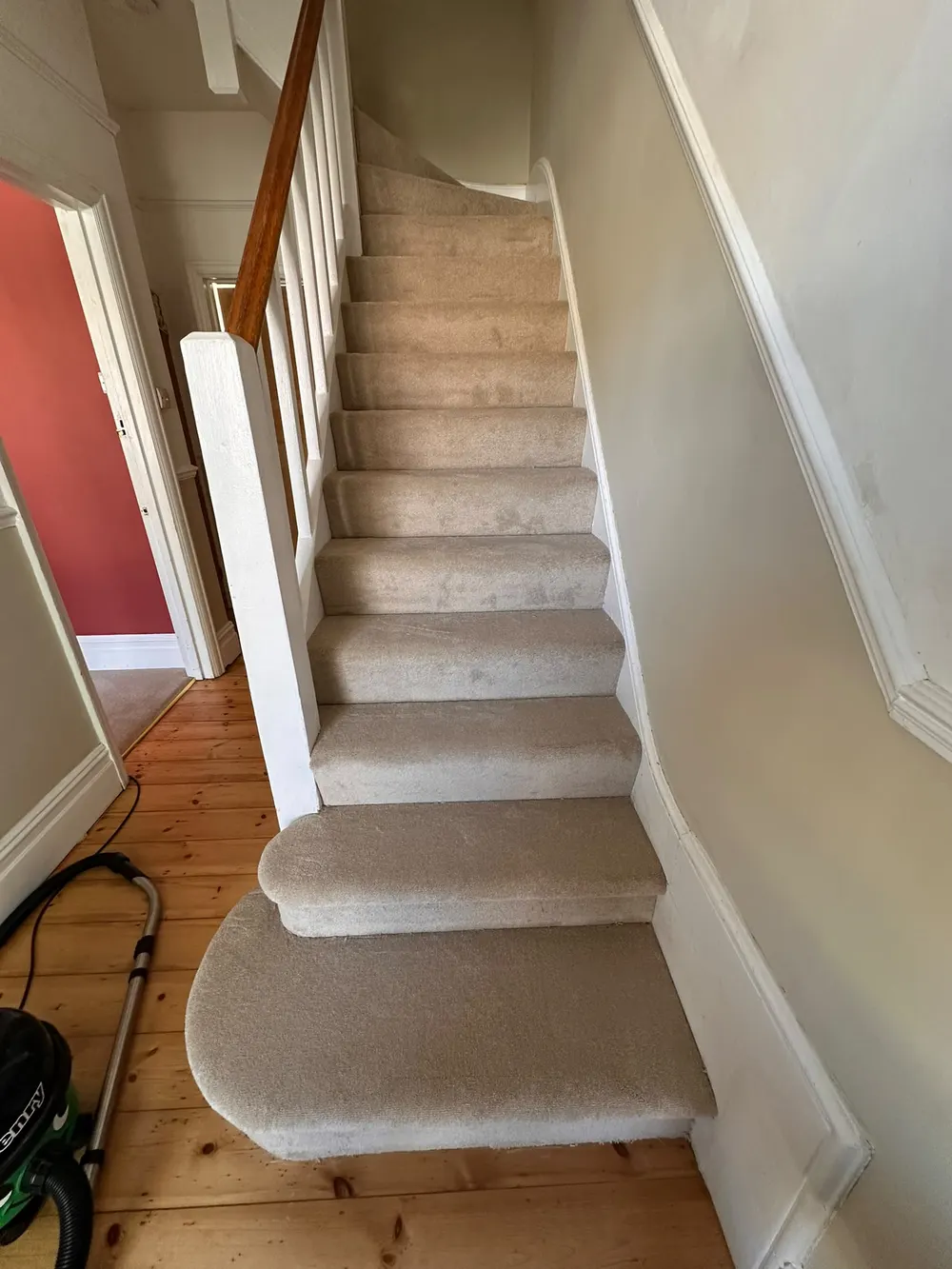 Stairs with new Fulham Leather twist pile carpet and rounded bullnose bottom steps — South Croydon